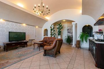 Фото №2: Дом 450 м² - Краснодар, мкр. Славянский, ул. Красных Партизан, 1