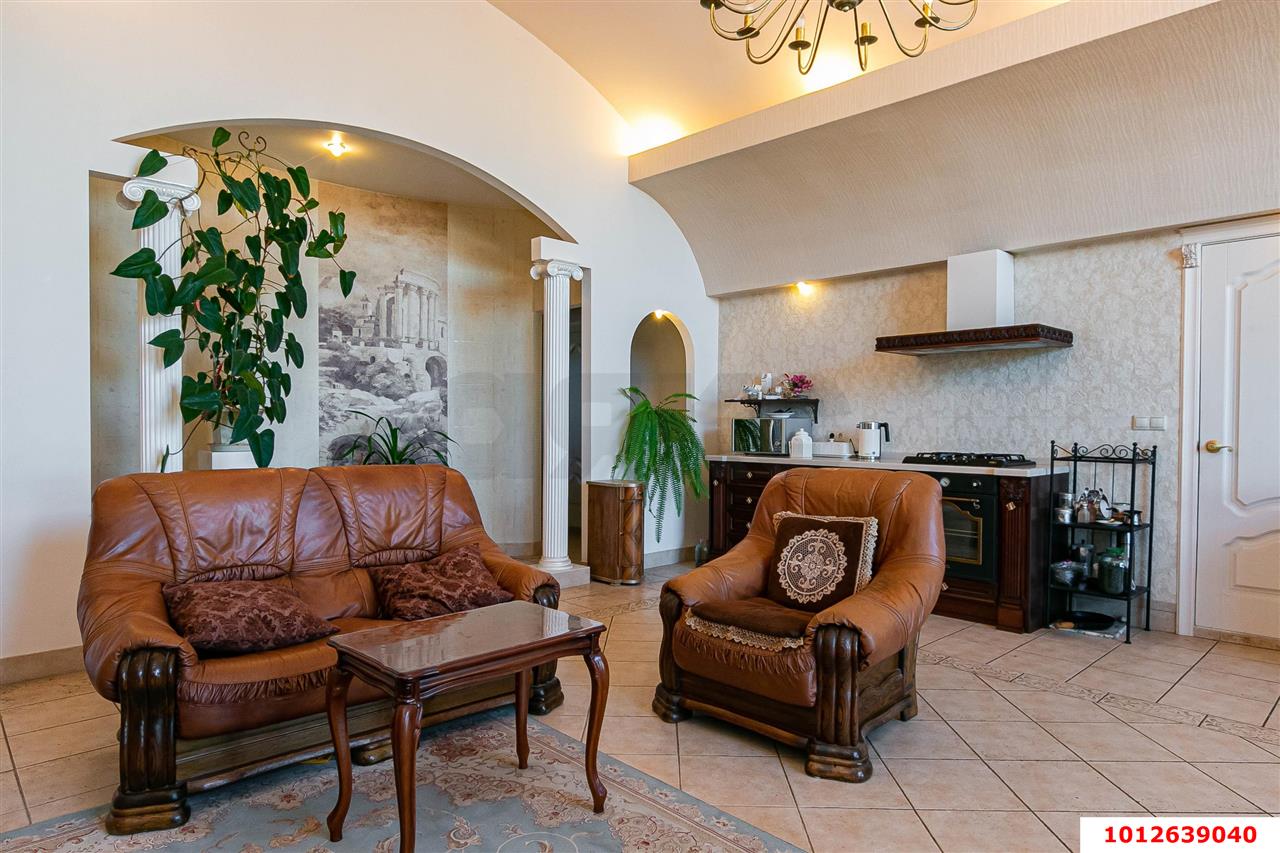 Фото №10: Дом 450 м² + 7 сот. - Краснодар, Прикубанский внутригородской округ, мкр. Славянский, ул. Красных Партизан, 1