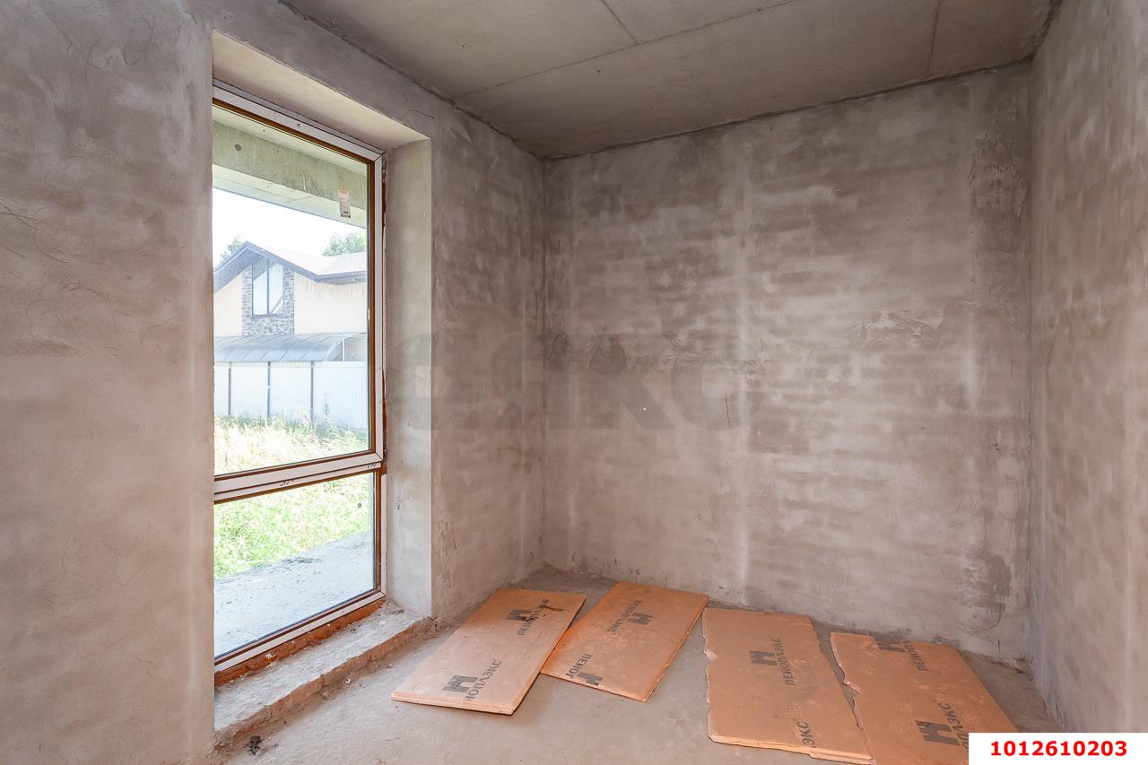 Фото №9: Дом 201 м² + 5.09 сот. - Краснодар, Прикубанский внутригородской округ, п. коттеджный  Зелёная Долина, ул. Феррарская, 6