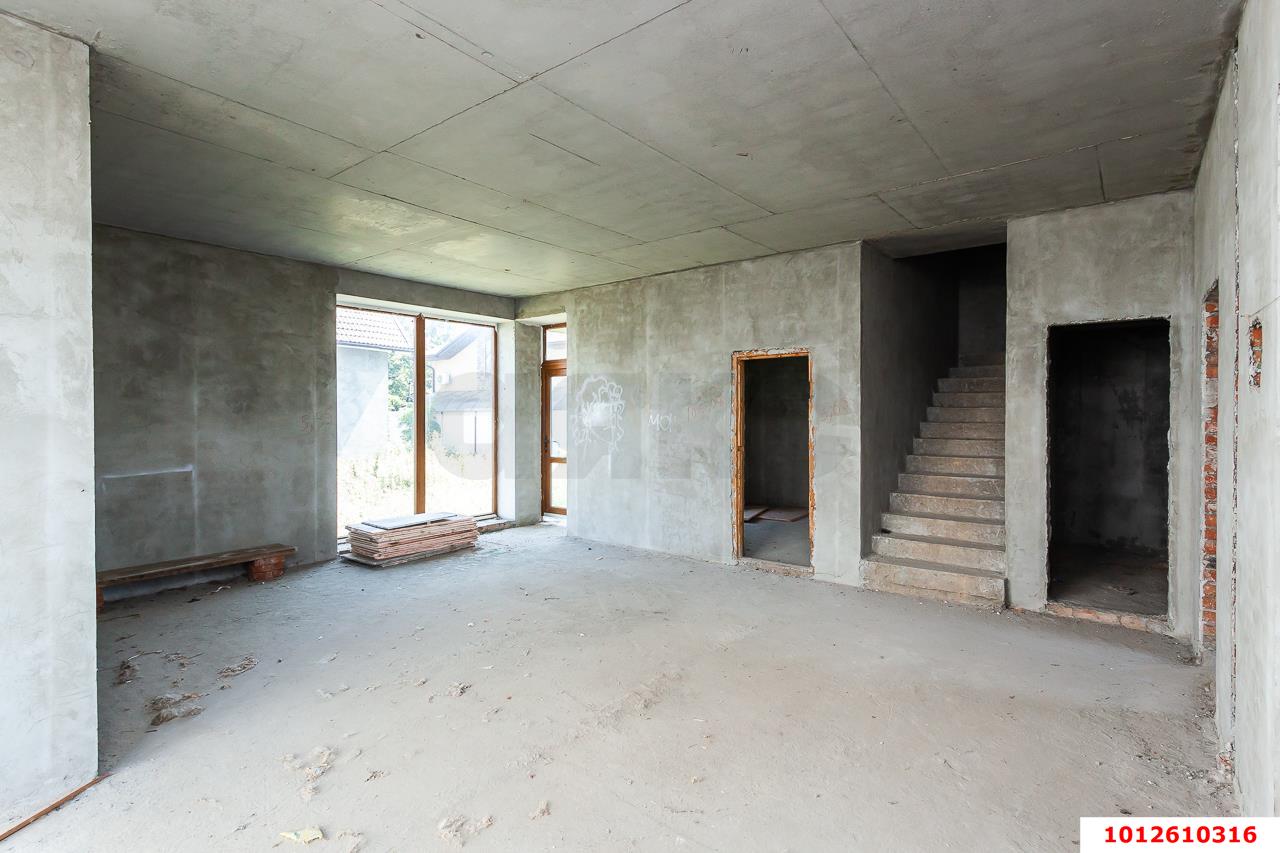 Фото №13: Дом 201 м² + 5.1 сот. - Краснодар, Прикубанский внутригородской округ, п. коттеджный  Зелёная Долина, ул. Феррарская, 6/1