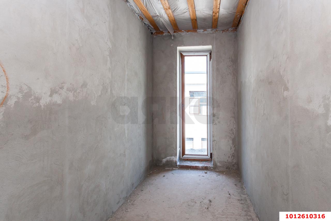 Фото №9: Дом 201 м² + 5.1 сот. - Краснодар, коттеджный  Зелёная Долина, ул. Феррарская, 6/1