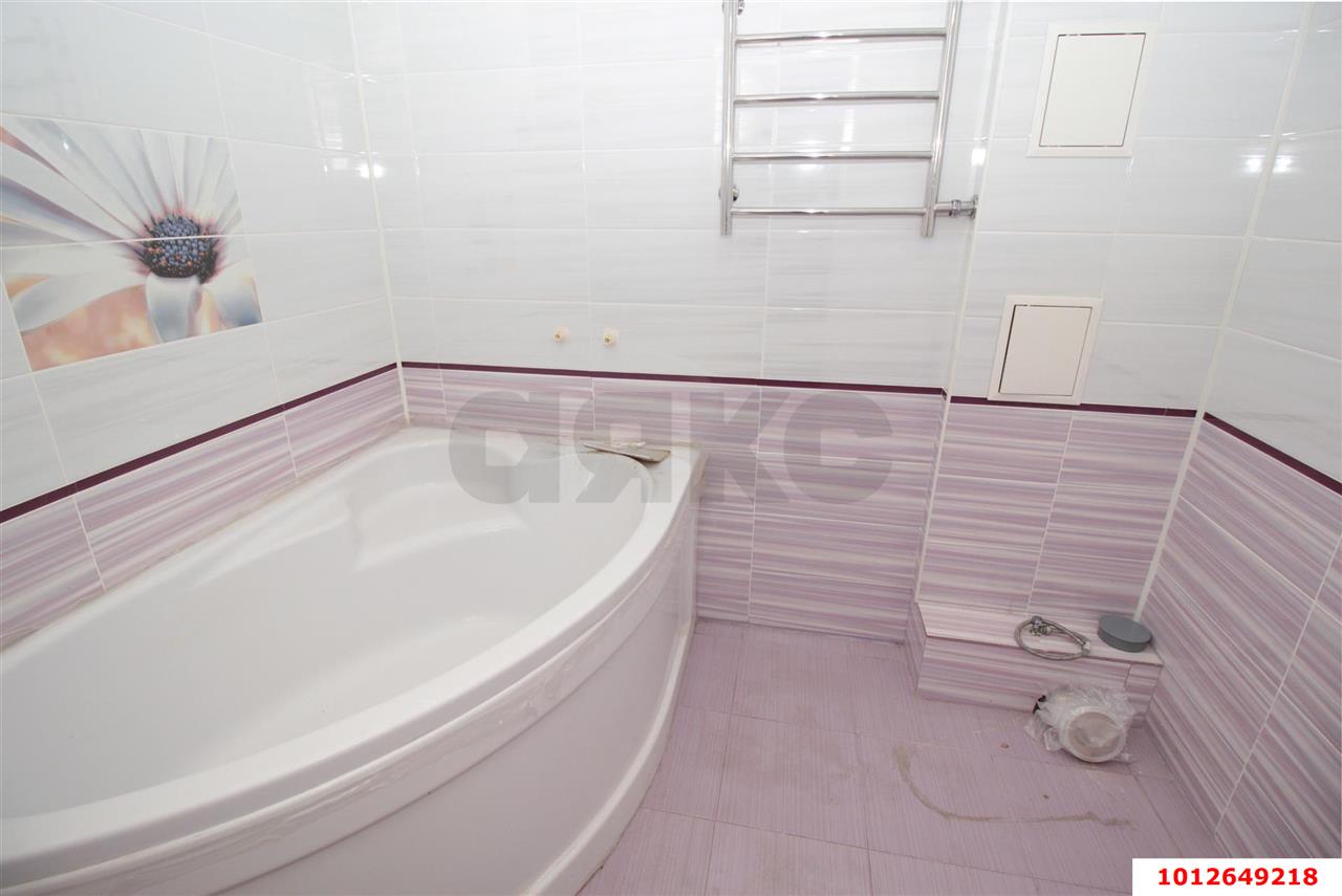 Фото №15: 2-комнатная квартира 79 м² - Краснодар, Прикубанский внутригородской округ, Завод Радиоизмерительных Приборов, мкр. Музыкальный, ул. имени Мусоргского М.П., 3