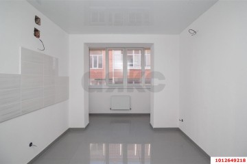 Фото №2: 2-комнатная квартира 79 м² - Краснодар, мкр. Музыкальный, ул. имени Мусоргского М.П., 3