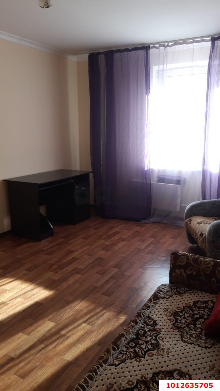 Фото №2: 1-комнатная квартира 43 м² - Краснодар, Прикубанский внутригородской округ, мкр. Восточно-Кругликовский, ул. им. Героя Яцкова И.В., 16