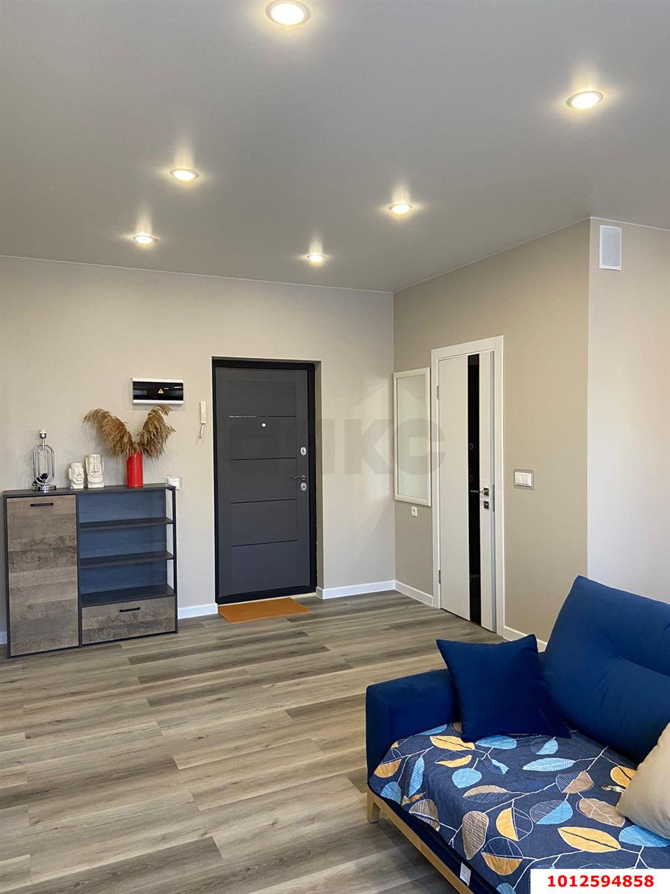 Фото №2: 2-комнатная квартира 52 м² - Краснодар, ЖК Красная Площадь, Прикубанский внутригородской округ, мкр. жилой комплекс Нeo-квартал Красная Площадь, ул. им. Мурата Ахеджака, 12