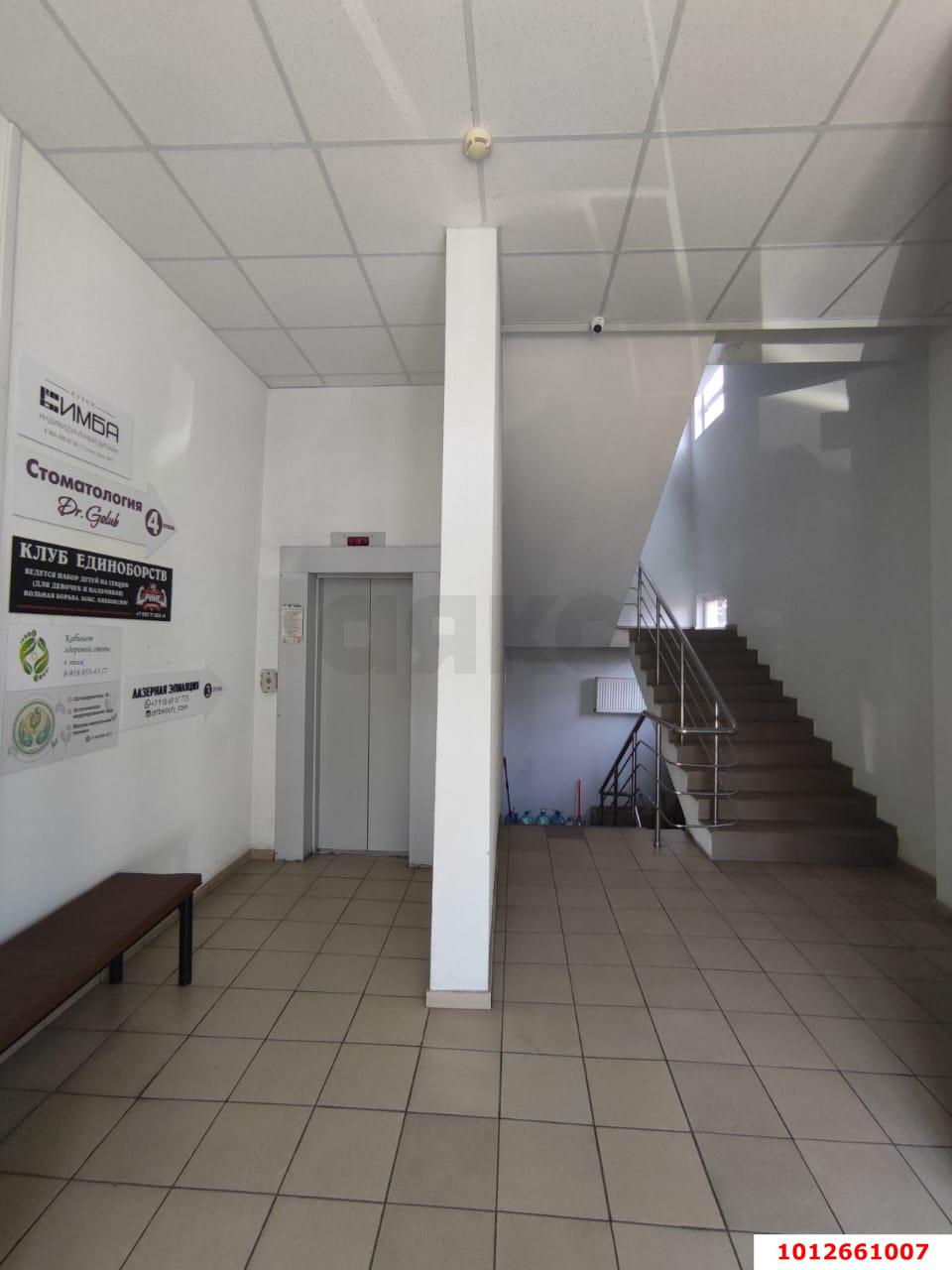 Фото №2: Коммерция 38 м² - Краснодар, Карасунский внутригородской округ, ж/м Пашковский, ул. имени В.Н. Мачуги, 41