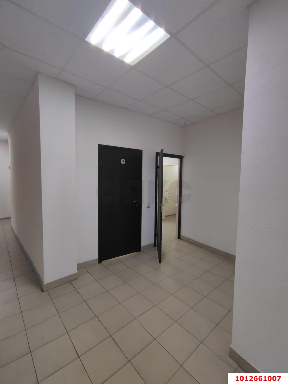 Фото №6: Коммерция 38 м² - Краснодар, Карасунский внутригородской округ, ж/м Пашковский, ул. имени В.Н. Мачуги, 41