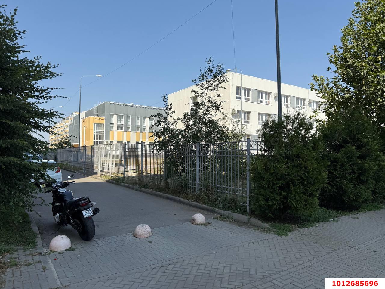 Фото №12: Коммерция 31 м² - Краснодар, Прикубанский внутригородской округ, Славянский, мкр. Светлоград, ул. Красных Партизан, 1/4к11