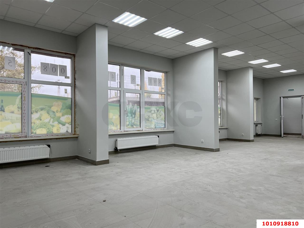 Фото №4: Коммерция 280 м² - Краснодар, Центральный внутригородской округ, Дубинка, жилой комплекс Радонеж, мкр. Черёмушки, ул. Вишняковой, 1/23к2