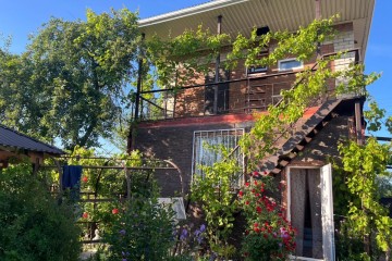 Фото №1: Дом 98 м² - Кубаночка-Белозёрный, мкр. Прикубанский внутригородской округ, ул. Зелёная, 425