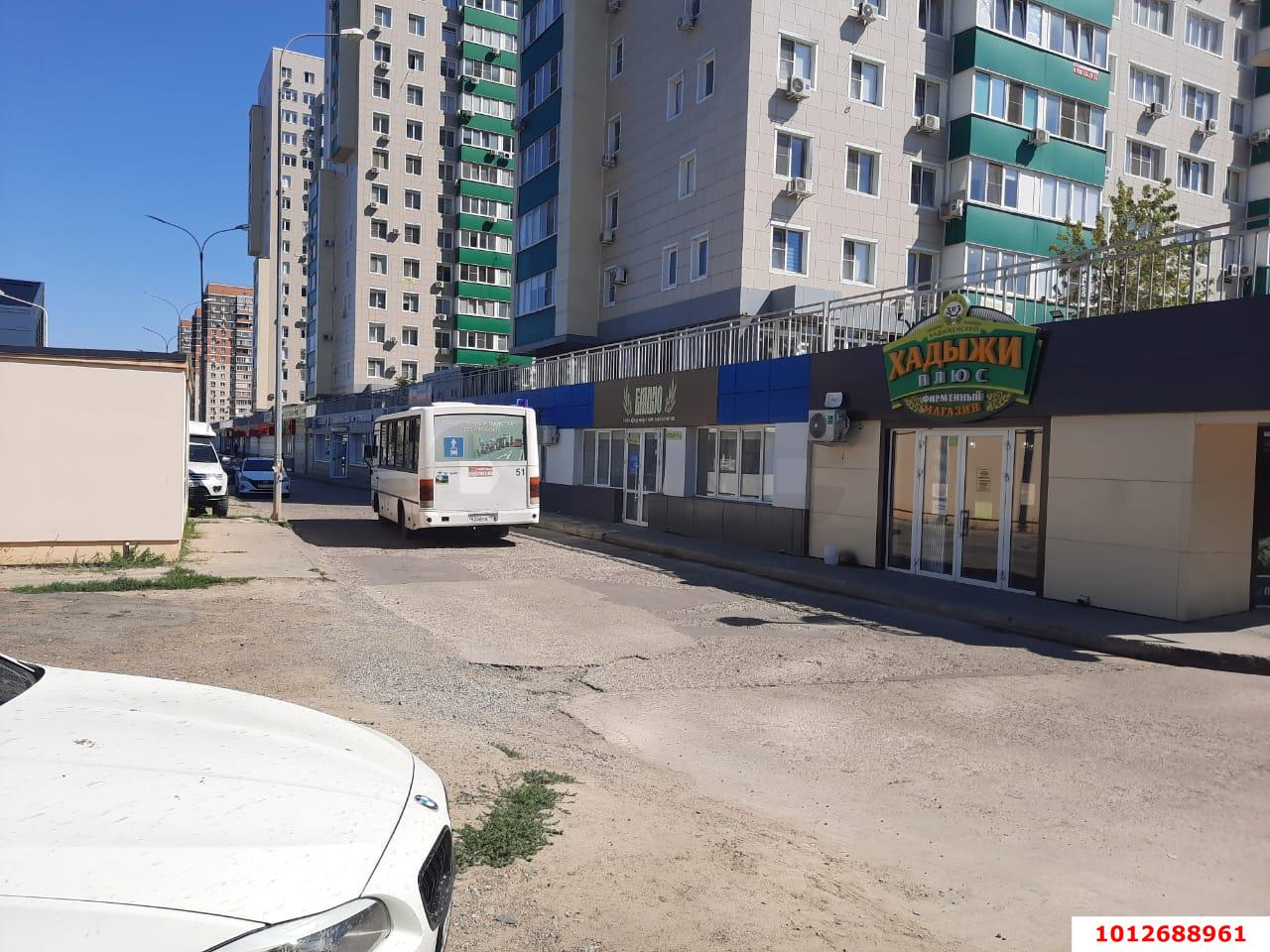 Фото №6: Торговое помещение 65 м² - Краснодар, Гидростроителей, ул. Дмитрия Благоева, 29к1