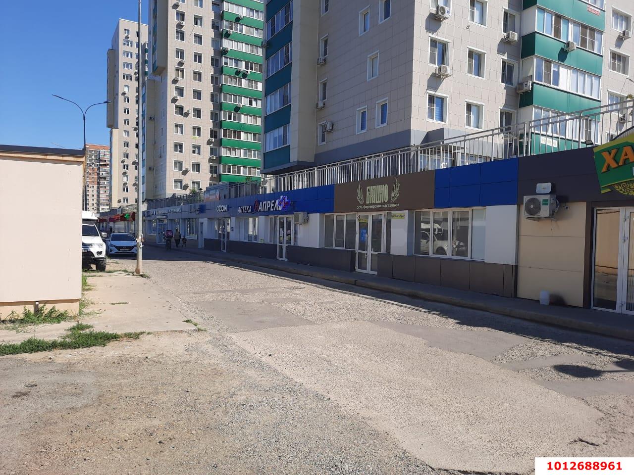 Фото №5: Торговое помещение 65 м² - Краснодар, Гидростроителей, ул. Дмитрия Благоева, 29к1