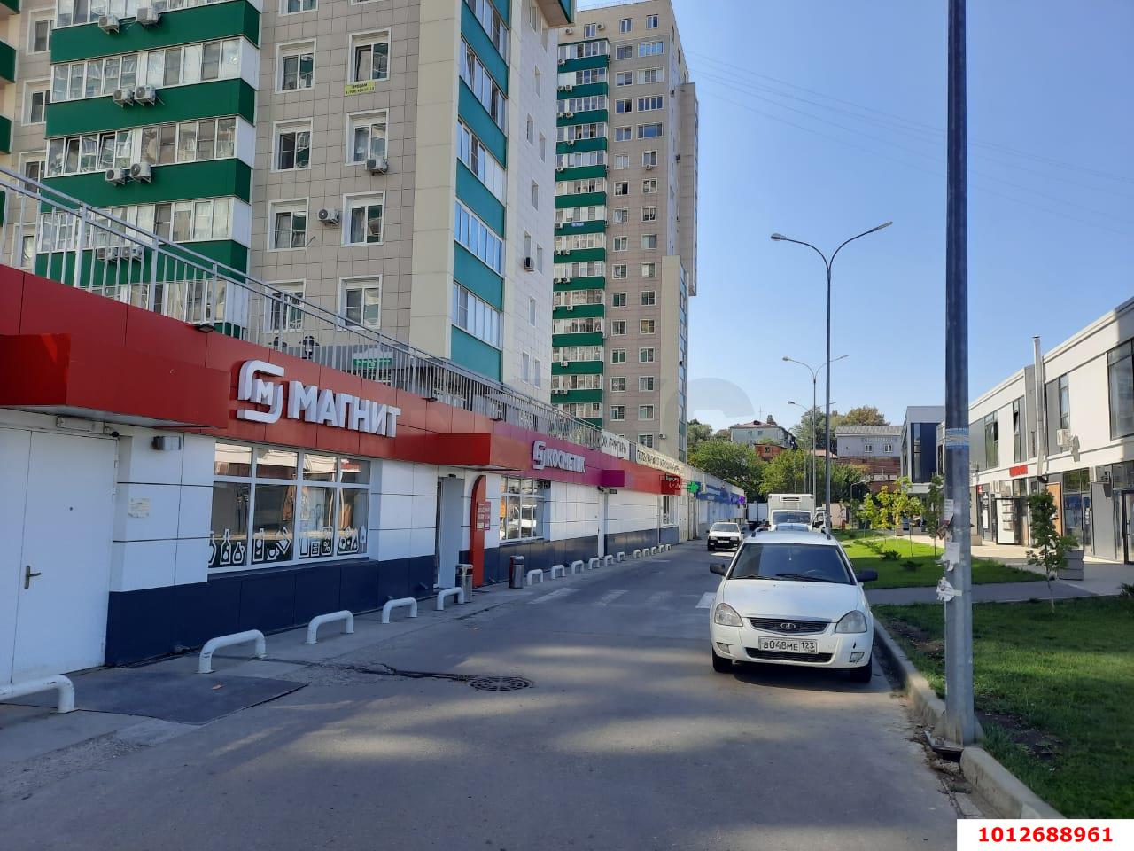 Фото №3: Торговое помещение 65 м² - Краснодар, Гидростроителей, ул. Дмитрия Благоева, 29к1