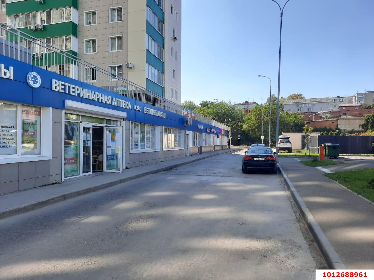 Фото №4: Торговое помещение 65 м² - Краснодар, Гидростроителей, ул. Дмитрия Благоева, 29к1