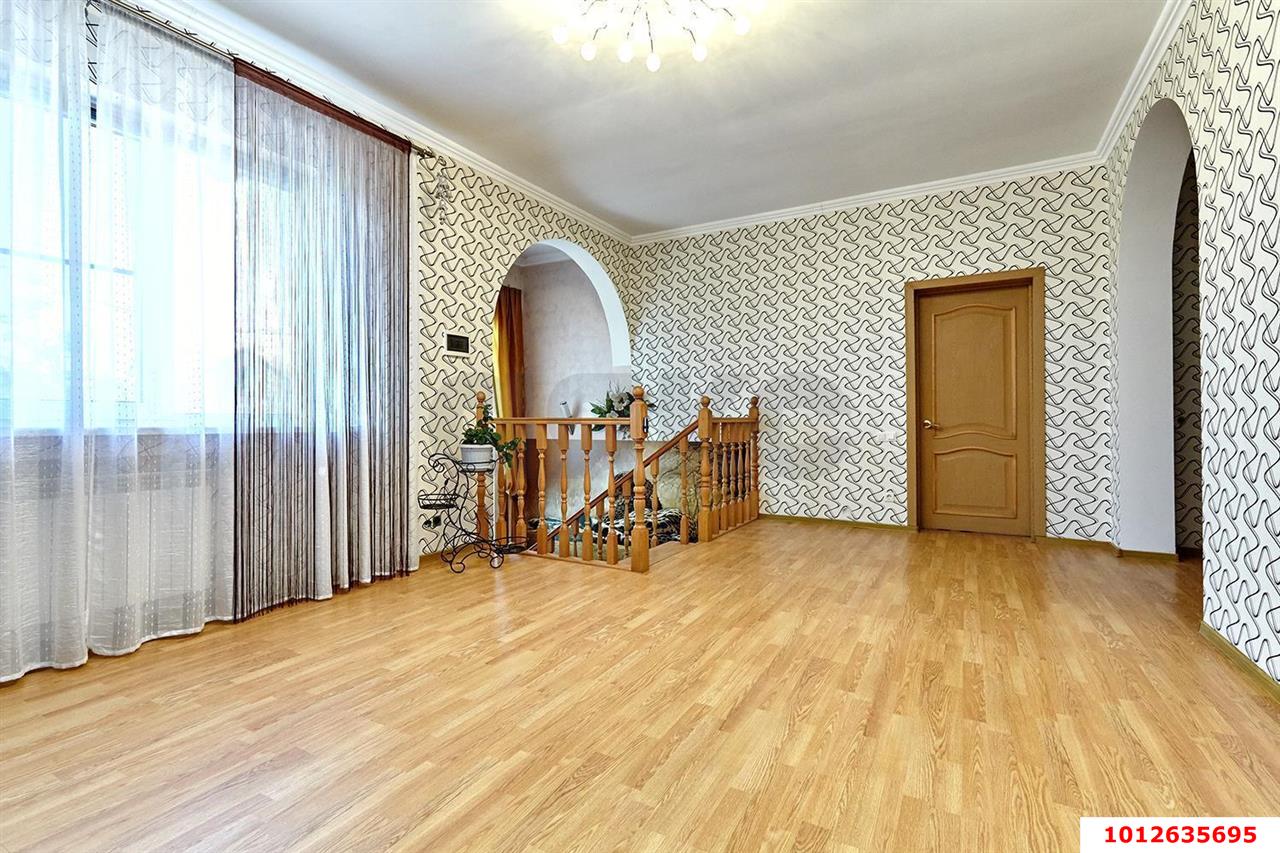 Фото №7: Дом 192 м² + 6.04 сот. - Ленина, Карасунский внутригородской округ, ст Восток, ул. Степная, 412