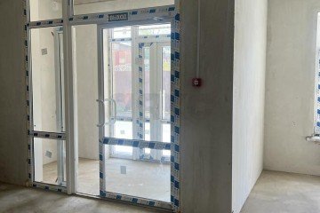 Фото №4: Торговое помещение 62 м² - Краснодар, мкр. жилой комплекс На Стахановской, ул. Стахановская, 1/5к4