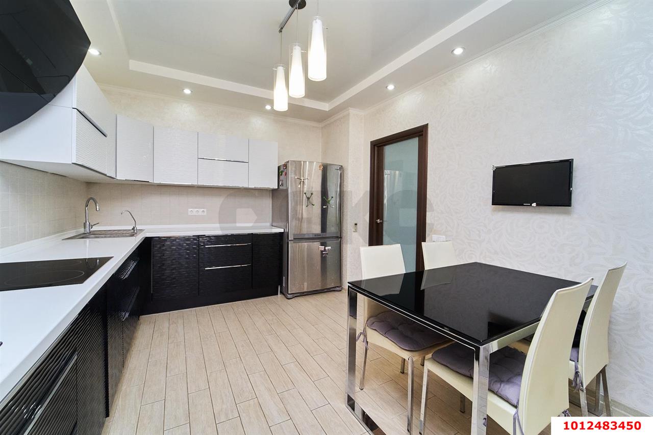 Фото №3: 3-комнатная квартира 114 м² - Краснодар, Центральный, ул. Промышленная, 49/1