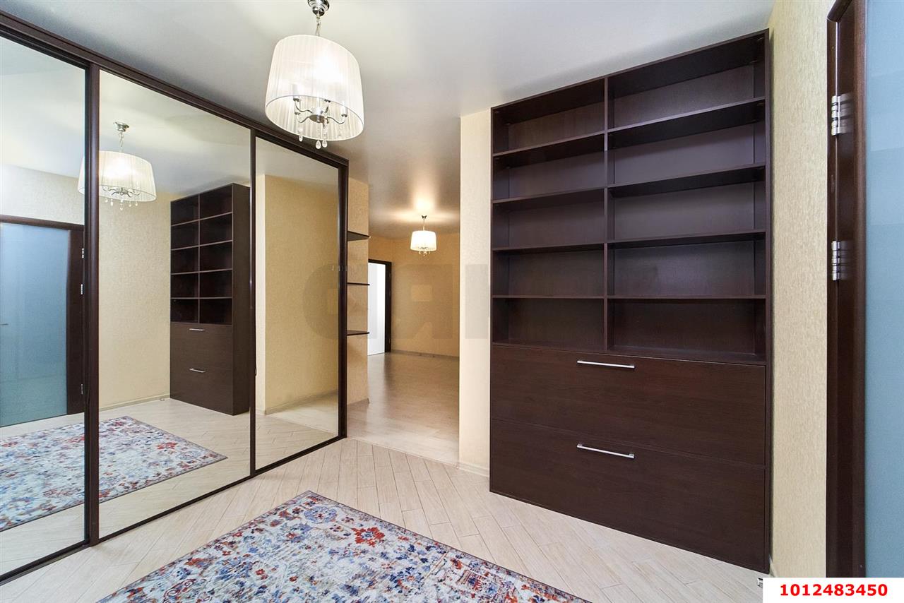 Фото №13: 3-комнатная квартира 114 м² - Краснодар, Центральный внутригородской округ, мкр. Центральный, ул. Промышленная, 49/1