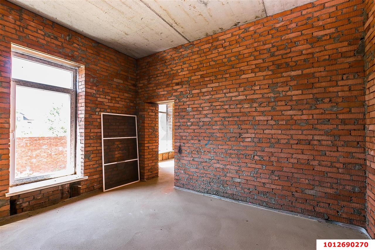 Фото №11: Дом 232 м² + 7.5 сот. - Краснодар, Прикубанский внутригородской округ, мкр. Горхутор, ул. Яхонтовая, 30