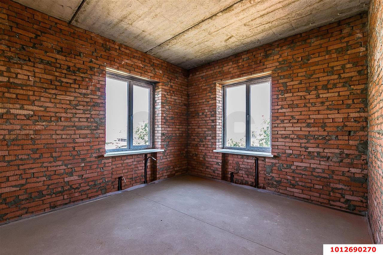 Фото №7: Дом 232 м² + 7.5 сот. - Краснодар, Прикубанский внутригородской округ, мкр. Горхутор, ул. Яхонтовая, 30