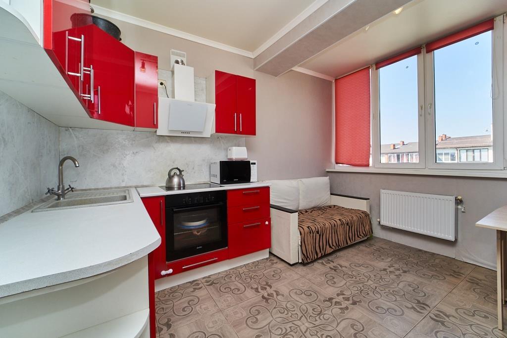 Фото №10: 1-комнатная квартира 36 м² - Краснодар, Прикубанский внутригородской округ, Завод Радиоизмерительных Приборов, мкр. Музыкальный, ул. имени Сергея Есенина, 84