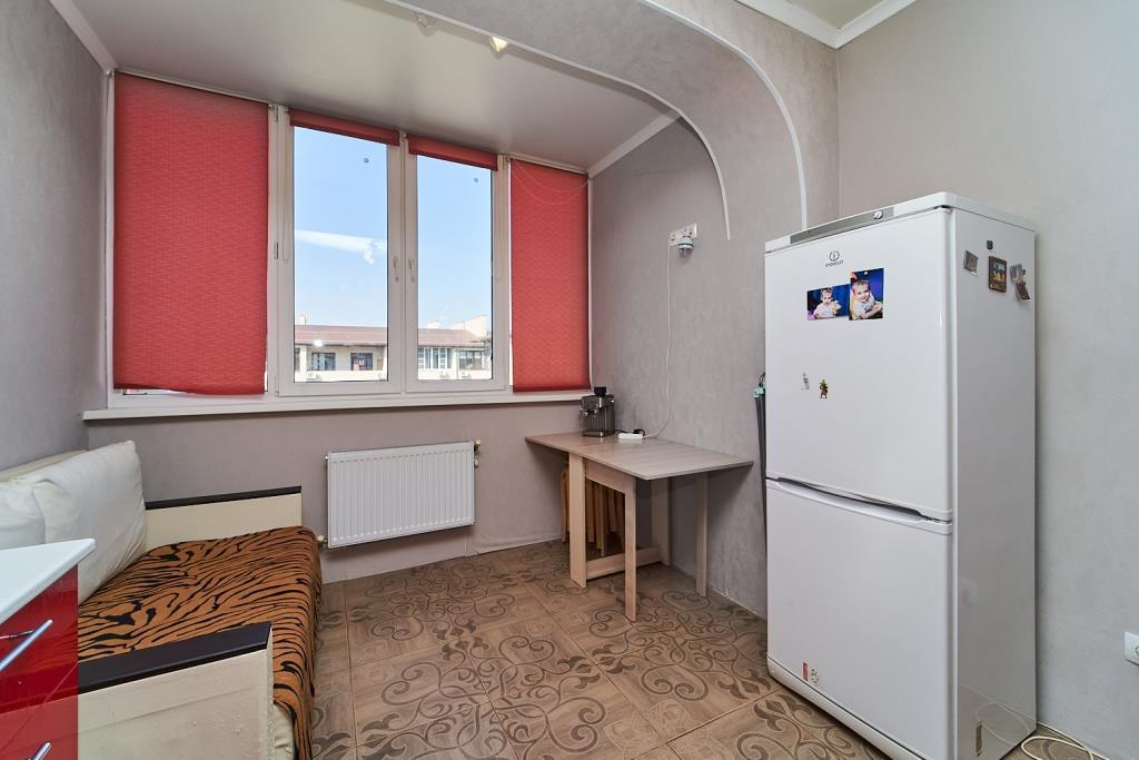 Фото №7: 1-комнатная квартира 36 м² - Краснодар, Прикубанский внутригородской округ, Завод Радиоизмерительных Приборов, мкр. Музыкальный, ул. имени Сергея Есенина, 84