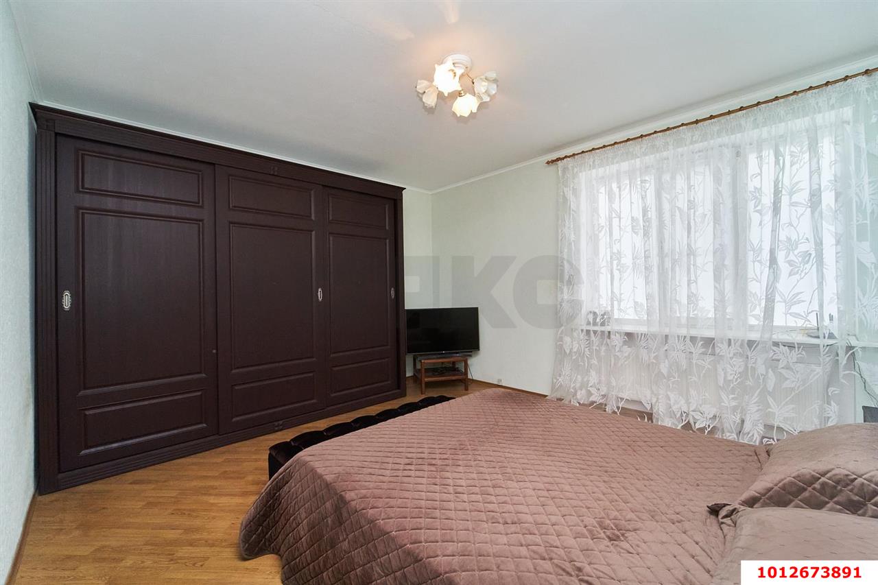 Фото №6: Дом 321 м² + 8.12 сот. - Краснодар, Карасунский внутригородской округ, ж/м Пашковский, ул. Крупской, 14