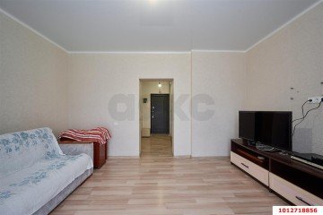 Фото №2: 3-комнатная квартира 65 м² - Краснодар, мкр. Камвольно-суконный Комбинат, ул. Сормовская, 18