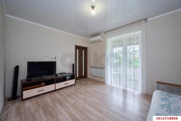 Фото №3: 3-комнатная квартира 65 м² - Краснодар, мкр. Камвольно-суконный Комбинат, ул. Сормовская, 18