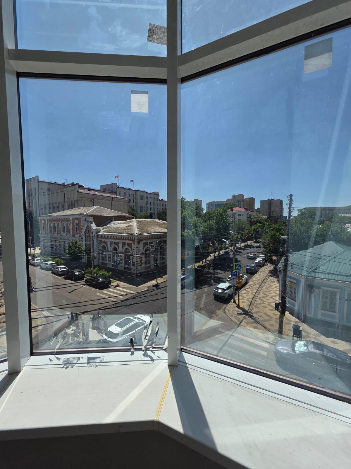 Фото №2: Коммерция 567 м² - Краснодар, Центральный внутригородской округ, Западный внутригородской округ, мкр. Центральный, ул. Гимназическая, 32