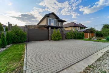 Фото №3: Дом 280 м² - Российский, мкр. Прикубанский внутригородской округ, ул. Бархатная, 42