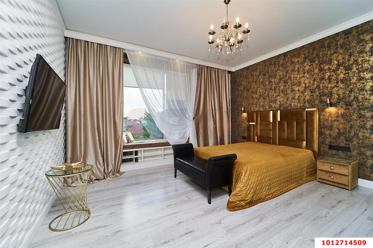 Фото №11: Дом 280 м² + 8 сот. - Российский, Прикубанский внутригородской округ, ул. Бархатная, 42