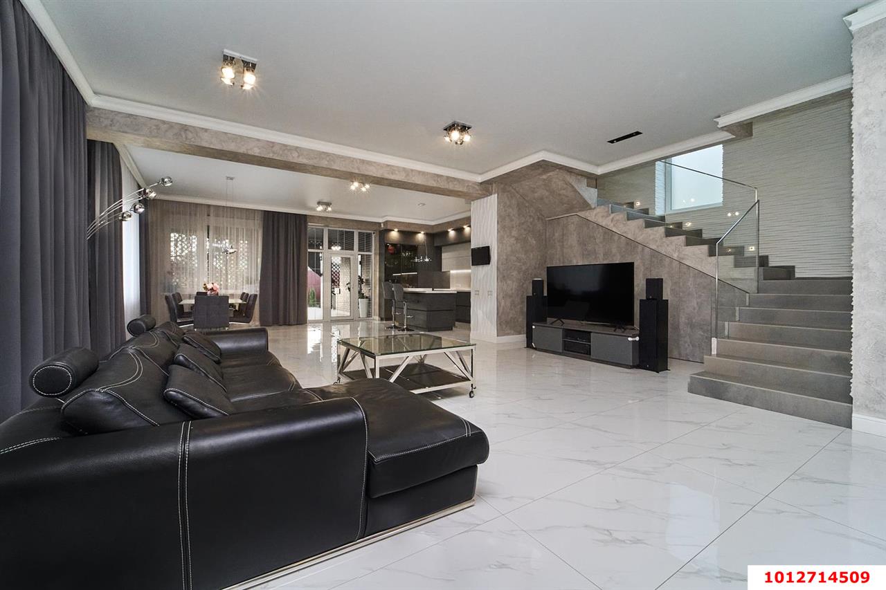 Фото №8: Дом 280 м² + 8 сот. - Российский, Прикубанский внутригородской округ, ул. Бархатная, 42