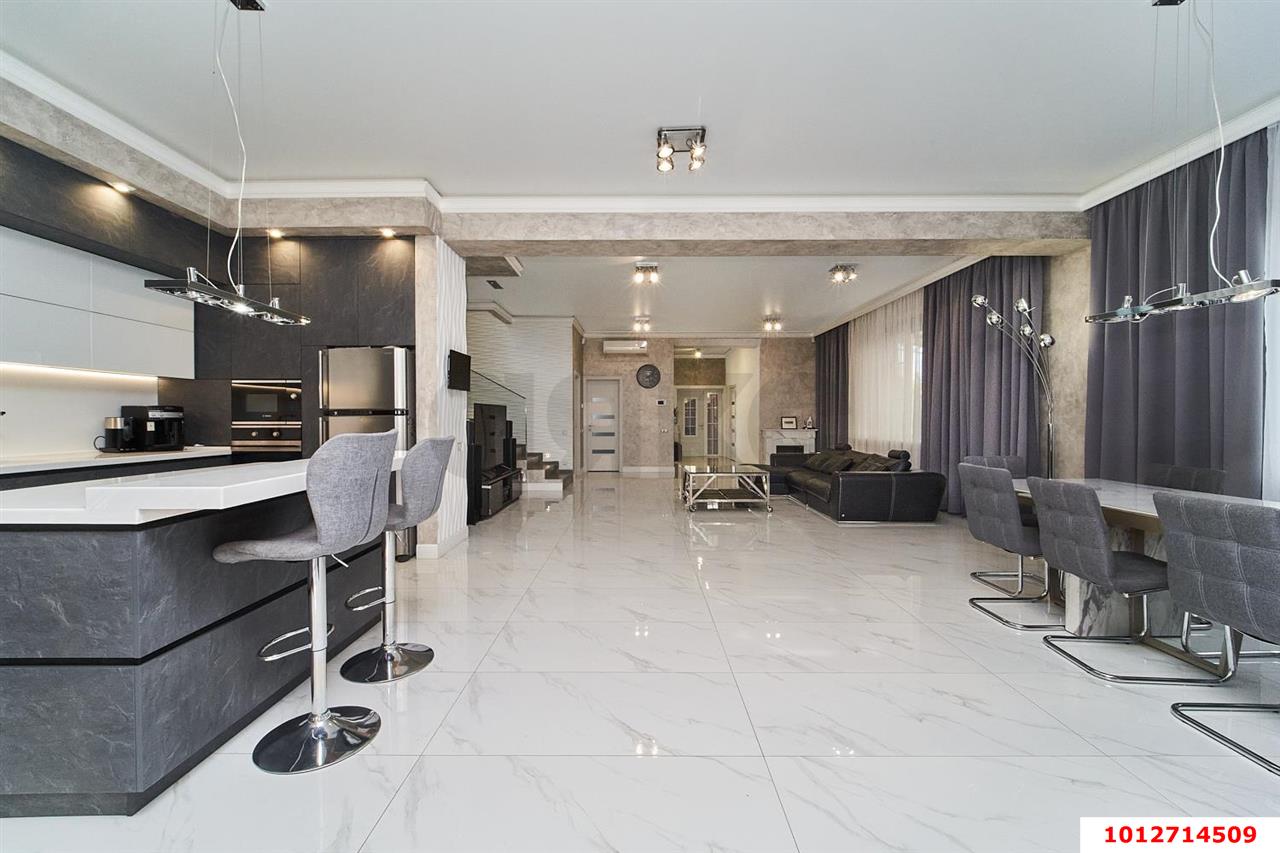 Фото №6: Дом 280 м² + 8 сот. - Российский, Прикубанский внутригородской округ, ул. Бархатная, 42