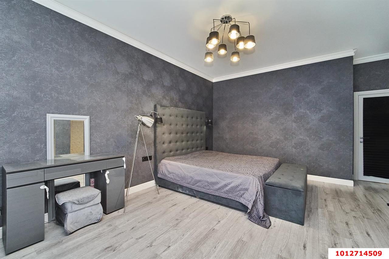 Фото №13: Дом 280 м² + 8 сот. - Российский, Прикубанский внутригородской округ, ул. Бархатная, 42