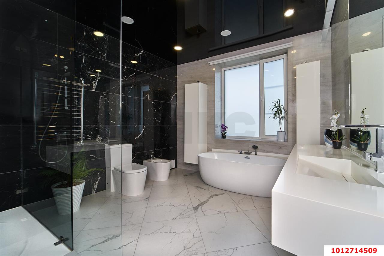 Фото №15: Дом 280 м² + 8 сот. - Российский, Прикубанский внутригородской округ, ул. Бархатная, 42