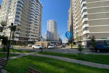 Фото №3: Торговое помещение 48 м² - Краснодар, мкр. жилой комплекс Дружный, б-р Адмиралтейский, 3к3