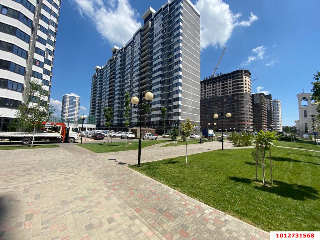 Фото №4: Торговое помещение 48 м² - Краснодар, жилой комплекс Дружный, б-р Адмиралтейский, 3к3