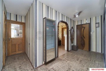 Фото №1: 3-комнатная квартира 81 м² - Краснодар, мкр. Краевая Клиническая Больница, ул. Черкасская, 43