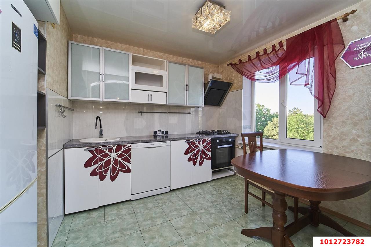 Фото №13: 3-комнатная квартира 81 м² - Краснодар, Краевая Клиническая Больница, ул. Черкасская, 43