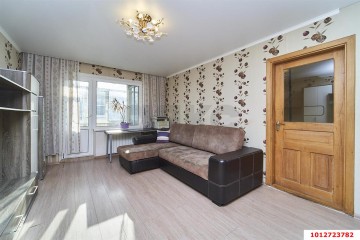 Фото №1: 3-комнатная квартира 81 м² - Краснодар, мкр. Краевая Клиническая Больница, ул. Черкасская, 43