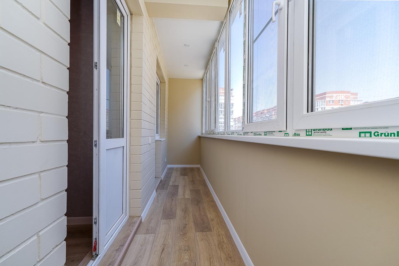 Фото №3: 1-комнатная квартира 33 м² - Краснодар, Прикубанский внутригородской округ, Завод Радиоизмерительных Приборов, жилой комплекс Лучший, мкр. имени Петра Метальникова, ул. Петра Метальникова, 40