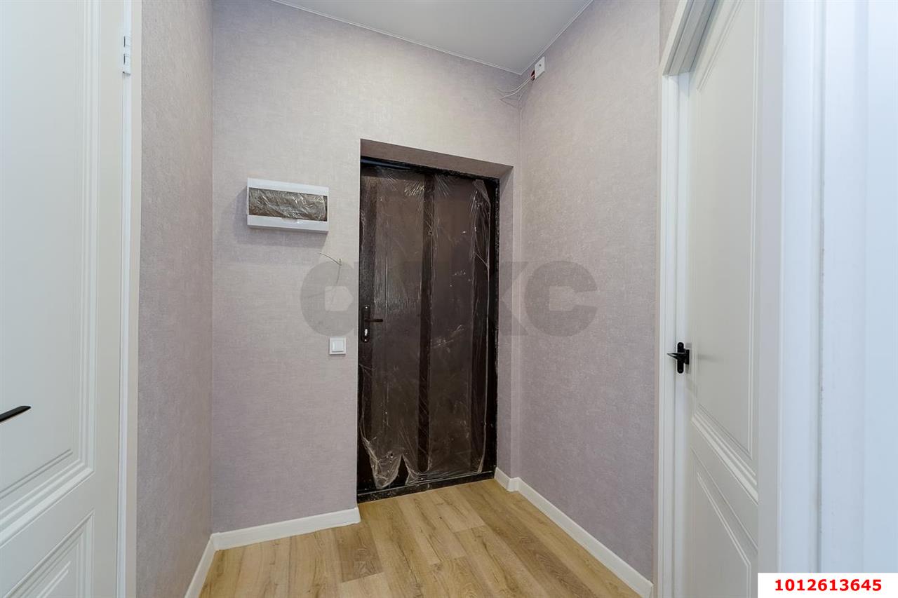 Фото №10: 1-комнатная квартира 33 м² - Краснодар, имени Петра Метальникова, ул. Петра Метальникова, 40