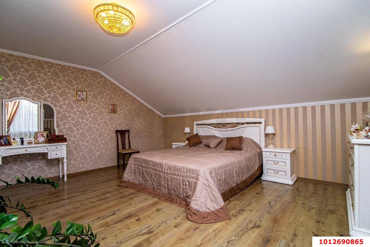Фото №10: Дом 243 м² + 12 сот. - Копанской, Прикубанский внутригородской округ, ул. Победы, 29/1