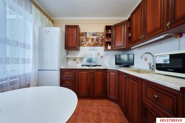 Фото №1: 3-комнатная квартира 65 м² - Краснодар, мкр. Фестивальный, ул. Атарбекова, 19