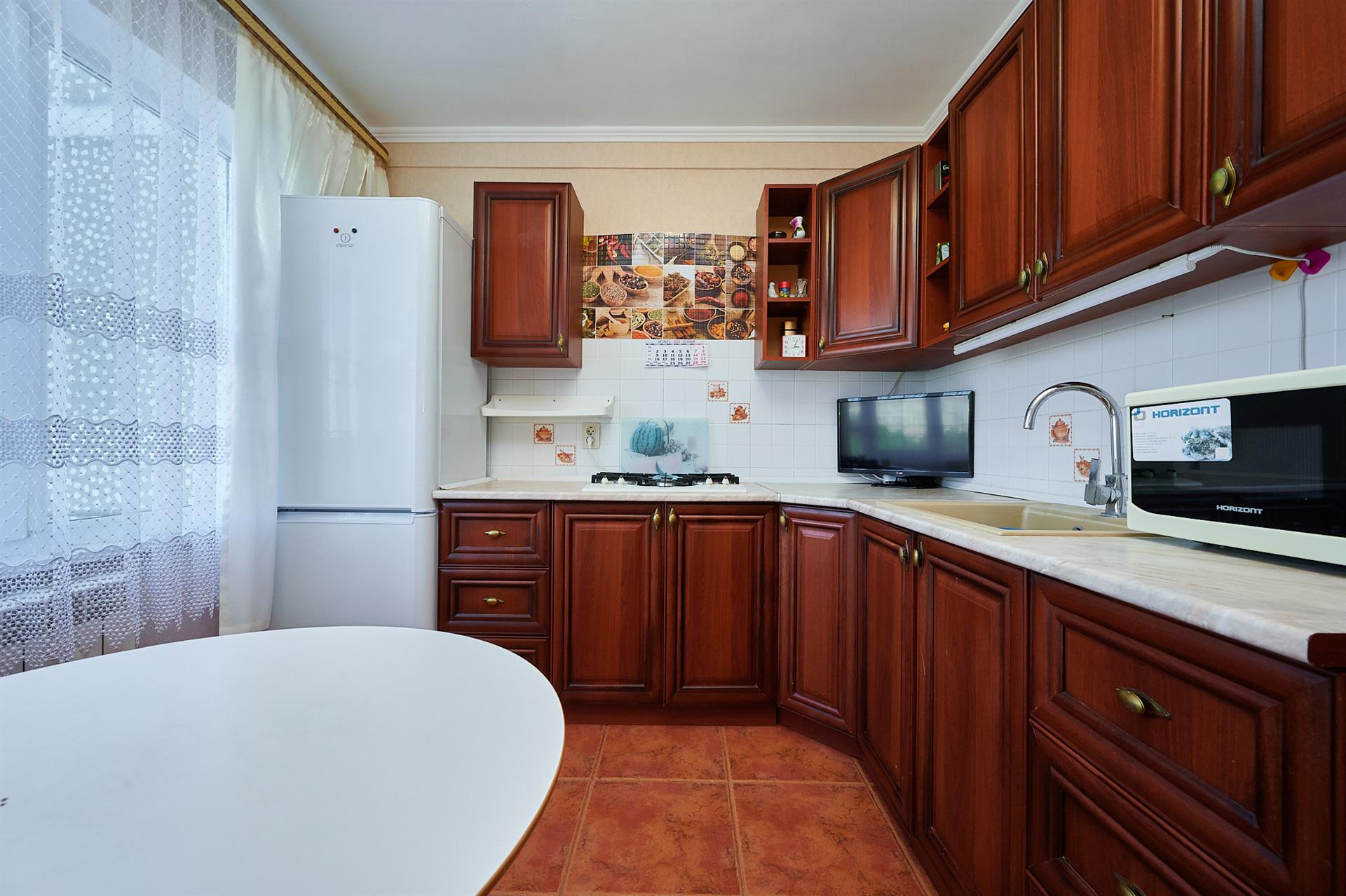 Фото №1: 3-комнатная квартира 65 м² - Краснодар, Прикубанский внутригородской округ, мкр. Фестивальный, ул. Атарбекова, 19