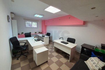 Фото №2: Офисное помещение 20 м² - Краснодар, мкр. Центральный, ул. Южная, 25