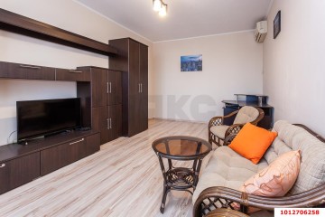 Фото №1: 2-комнатная квартира 61 м² - Краснодар, мкр. Северный, ул. Академика Губкина, 87