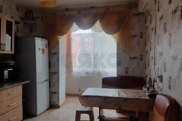 Фото №4: 2-комнатная квартира 50 м² - Российский, мкр. Прикубанский внутригородской округ, ул. имени В.М. Комарова, 50