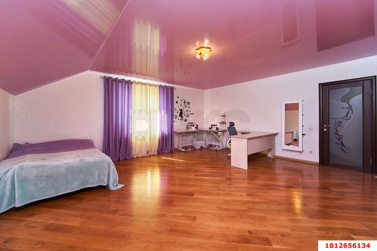 Фото №13: Дом 208 м² + 10 сот. - СНТ Пригород, мкр. Прикубанский внутригородской округ, ул. Атамана Бурсака, 29